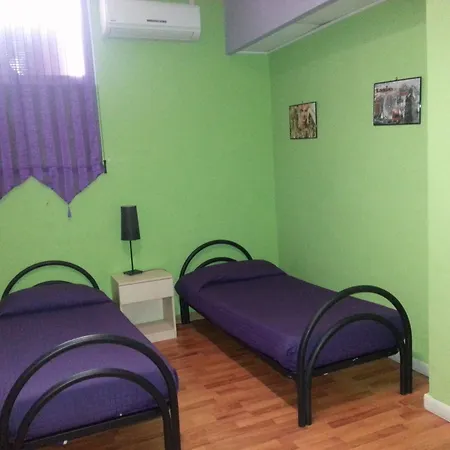Station Guest house 2*