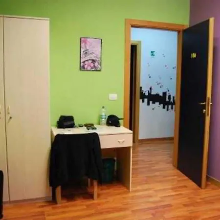 Station Guest house 2*