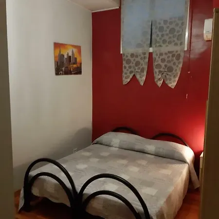 Station Guest house 2*